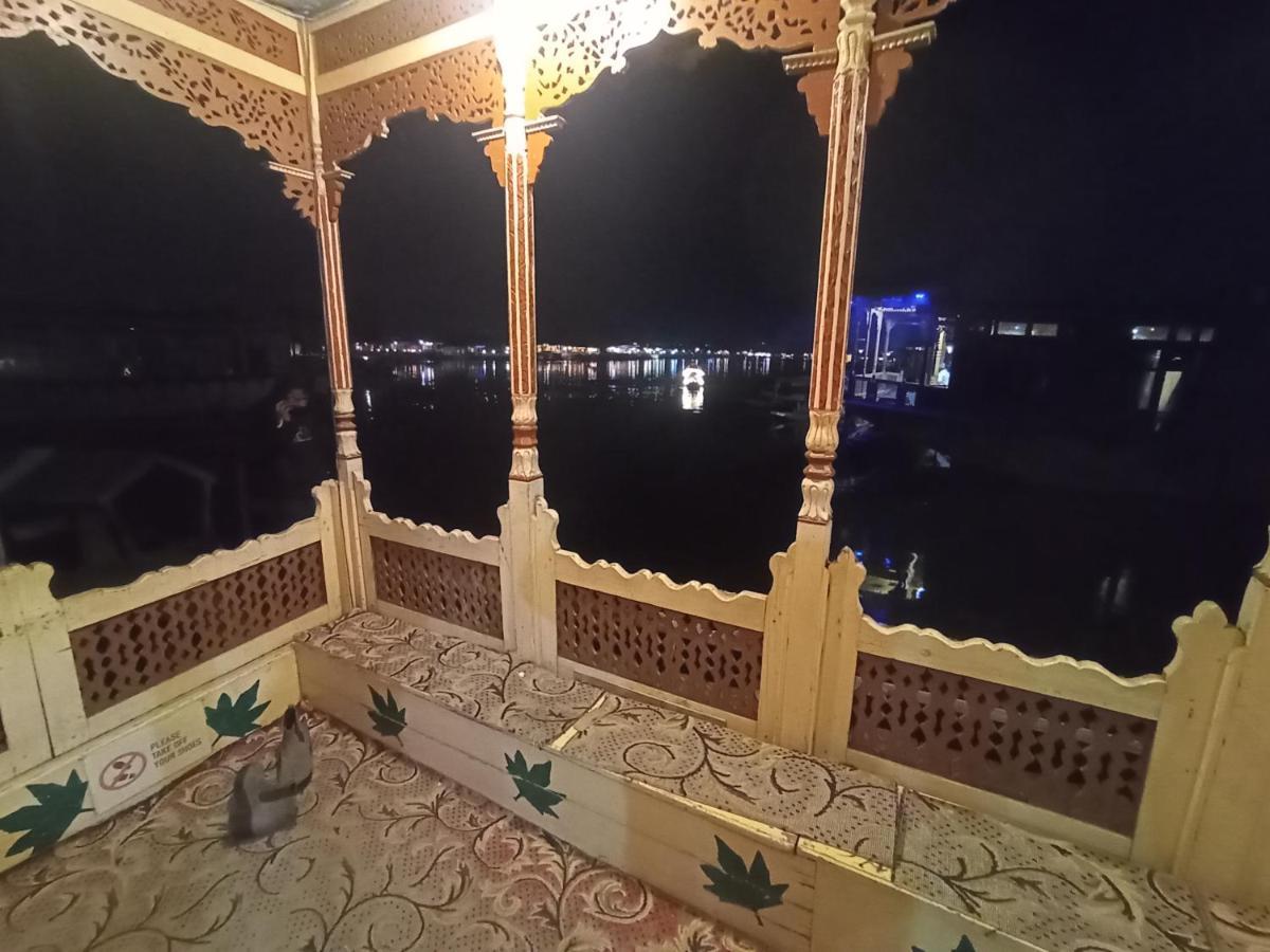 New Bombay Heritage Group Of House Boat Srinagar  Bagian luar foto